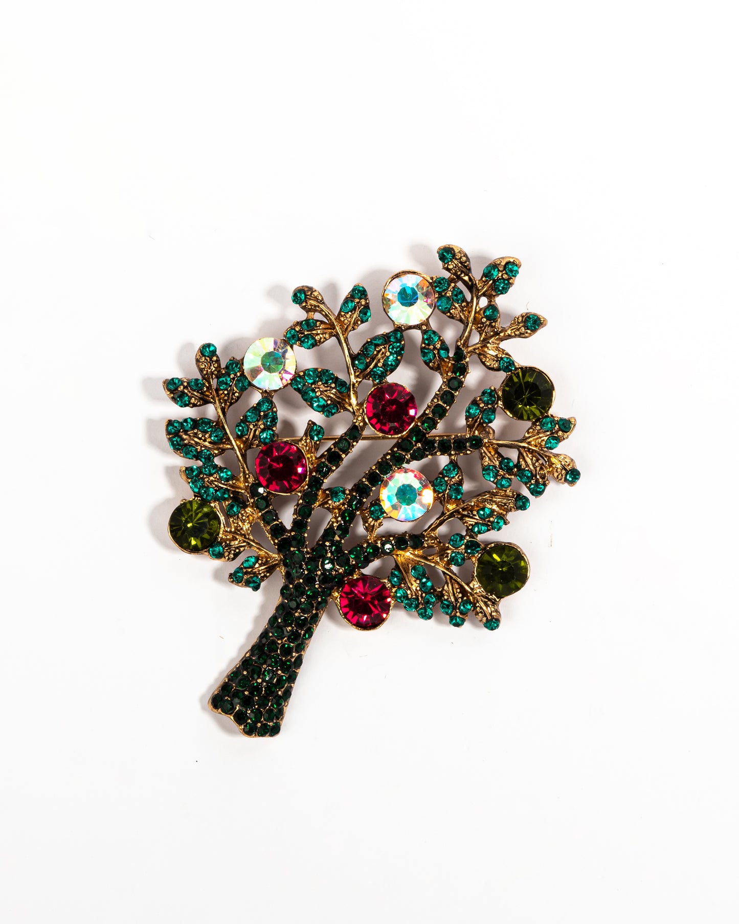 The crystal canopy brooch